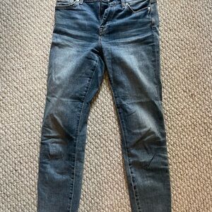 7 FOR ALL MANKIND like new jeans size 28